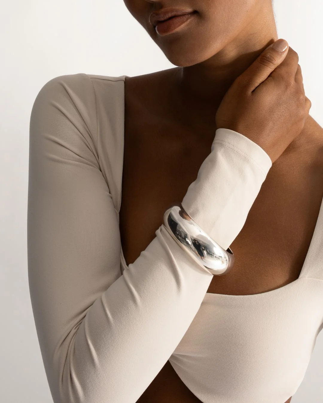 Auguste Bangle Silver - Futureuc