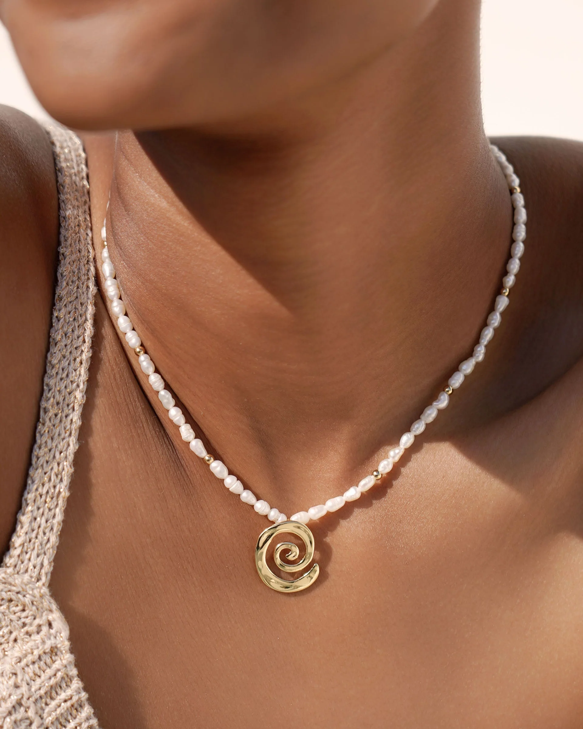 Aura Pearl Necklace - Futureuc