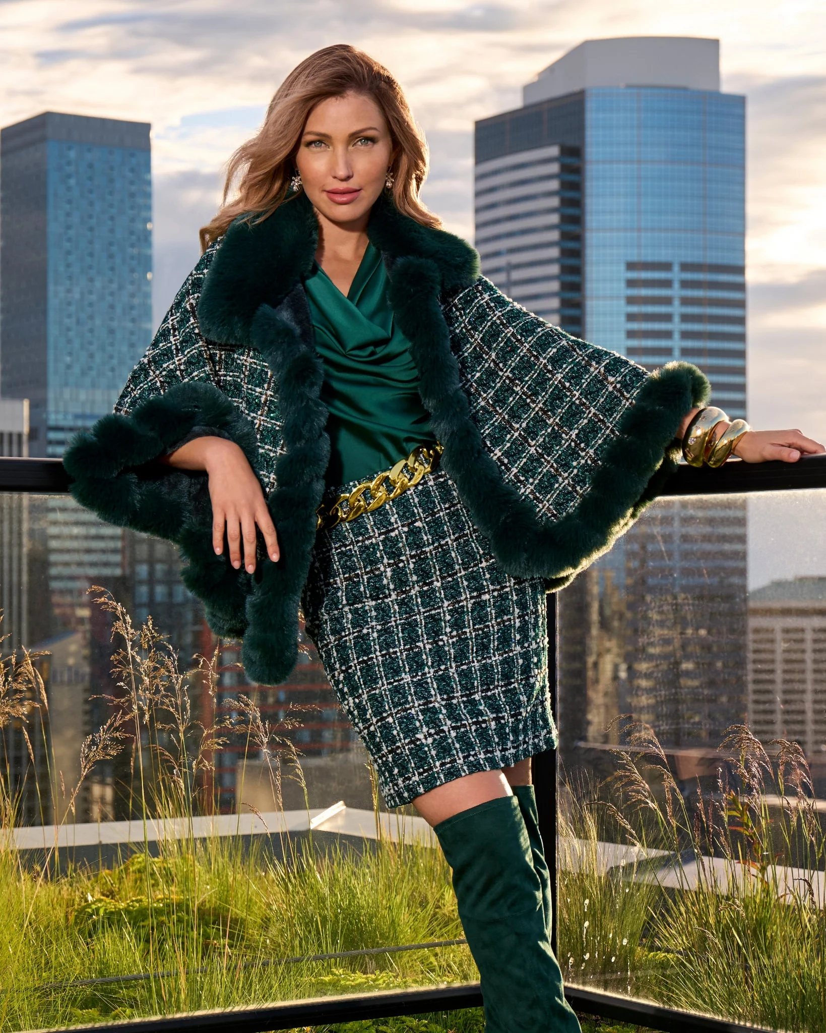 Chain & Faux Leather Belt Black/Gold - Futureuc