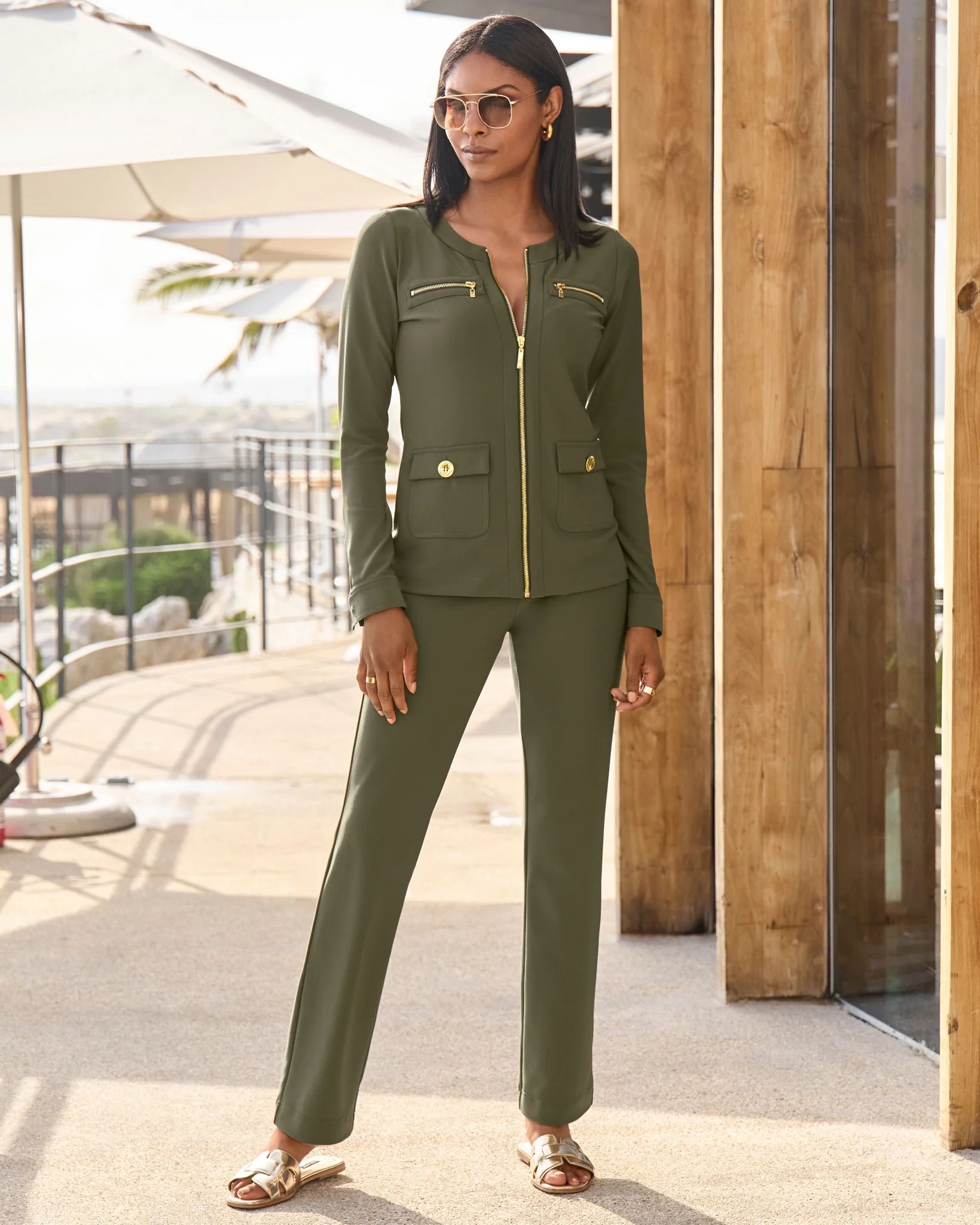 Beyond Travel Chic Coordinates Olive Night - Futureuc