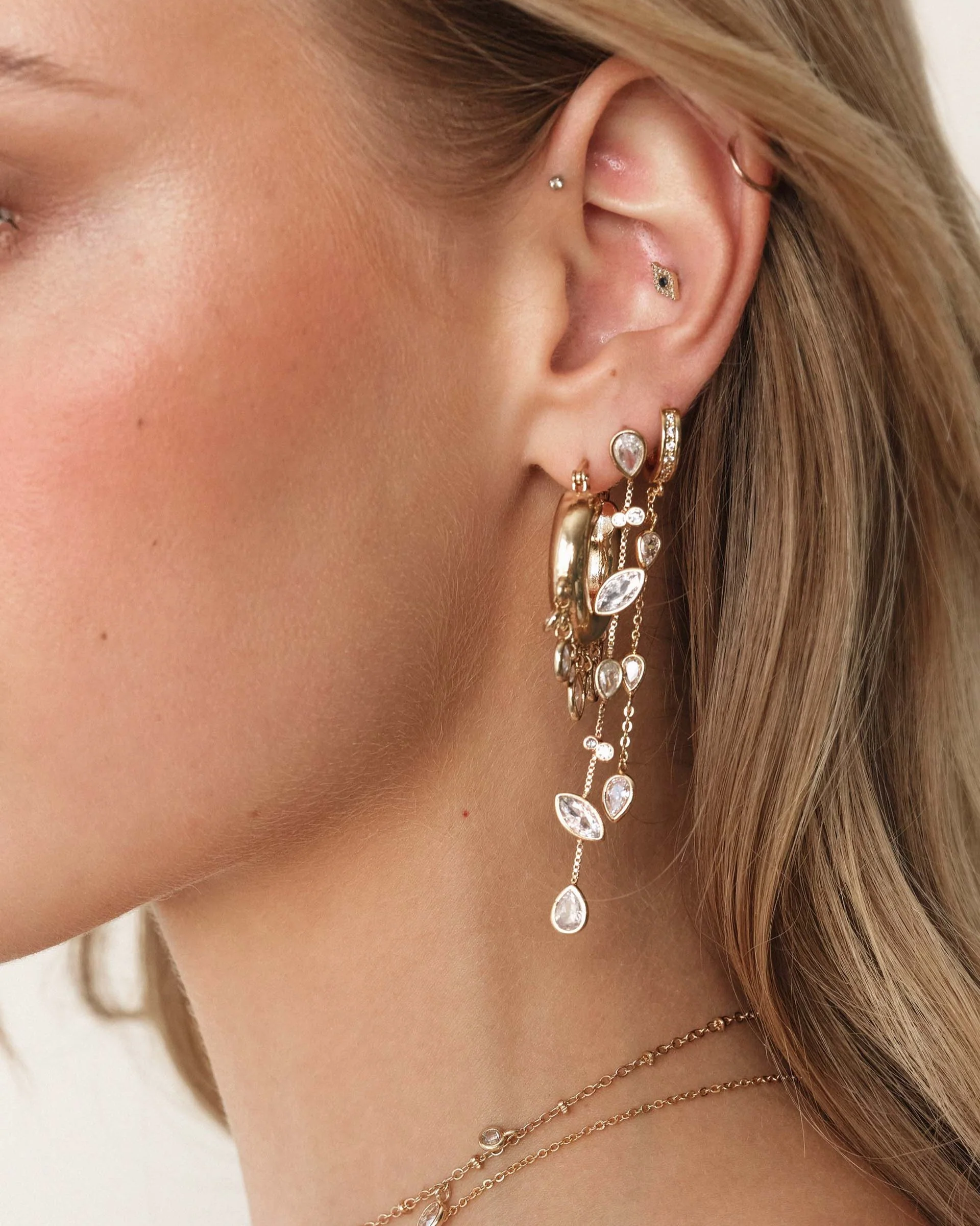 Bezel Crystal Huggie Dangle Earrings - Futureuc