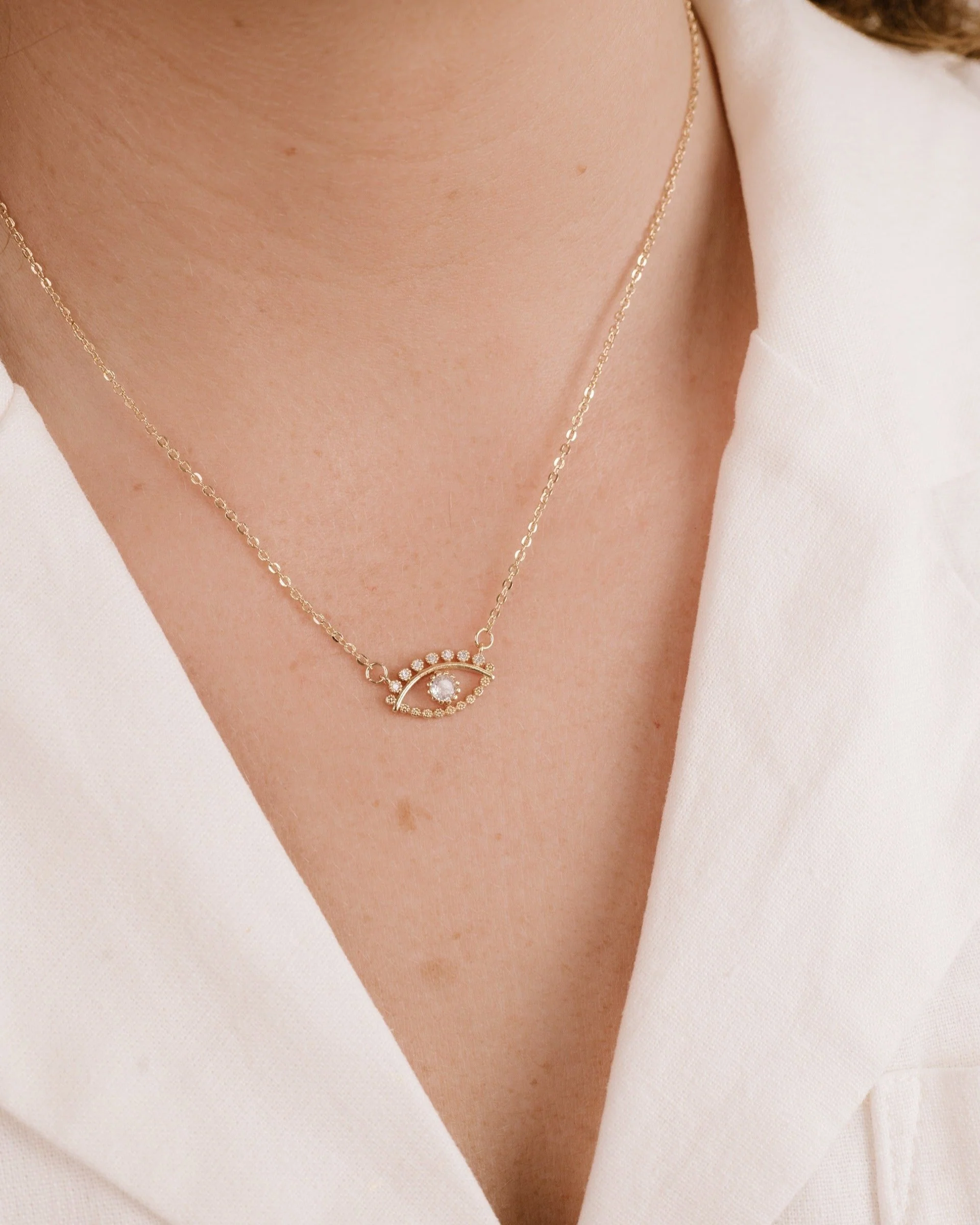 All Knowing Eye Crystal Necklace - Futureuc